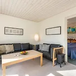 Anja - 550m To The Fjord By Interhome *