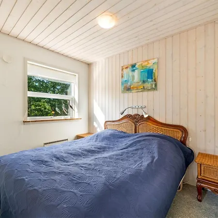 Anja - 550m To The Fjord By Interhome