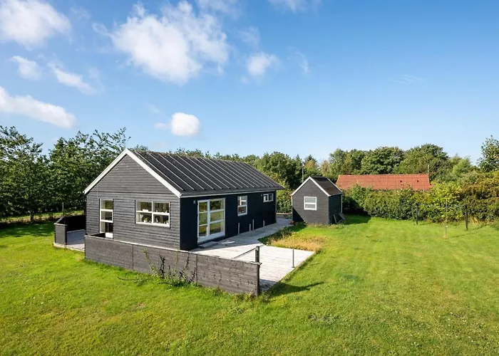 Anja - 550m To The Fjord By Interhome