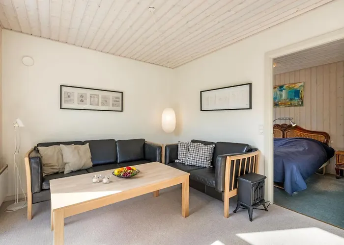 Anja - 550m To The Fjord By Interhome *